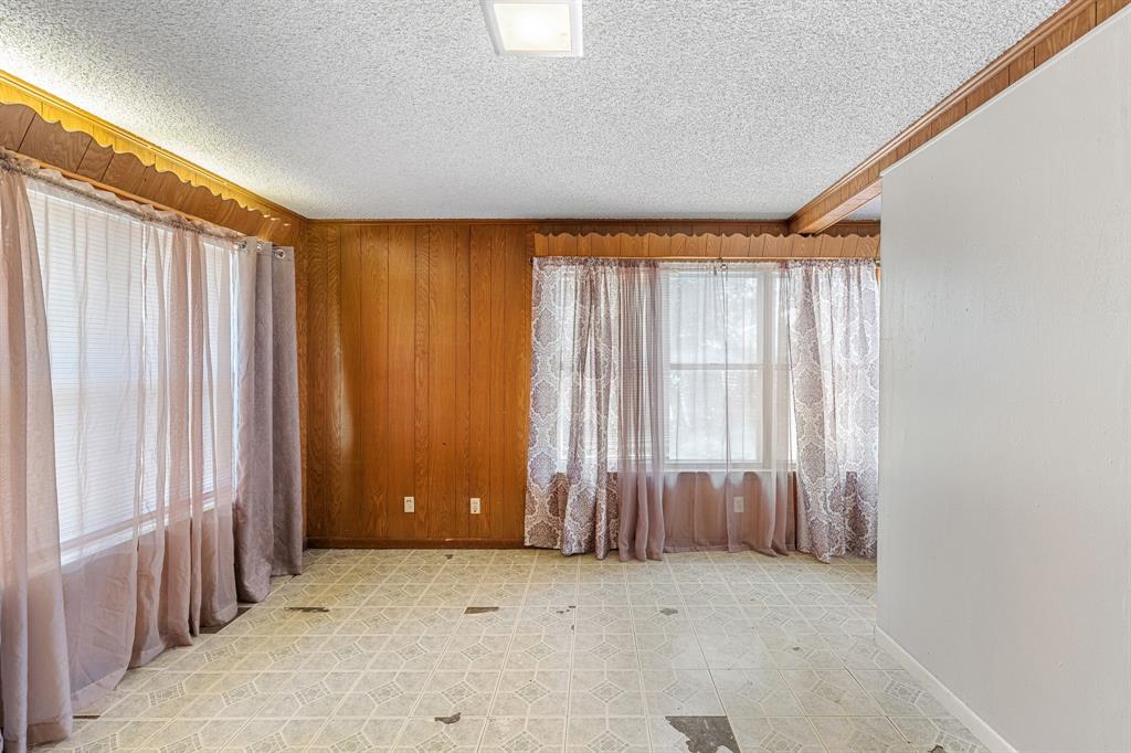 115 N College Property Photo 23