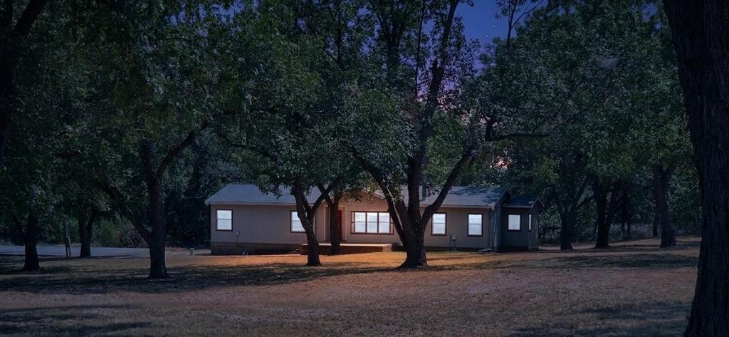 1210 E Texas Street Property Photo 23