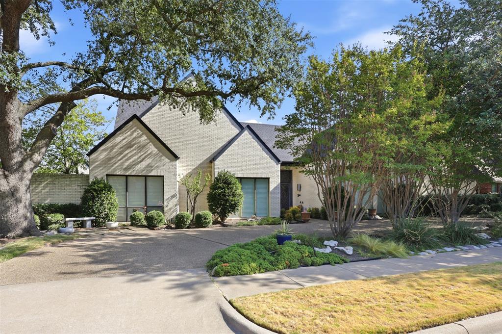 4609 Saxon Drive Property Photo 1