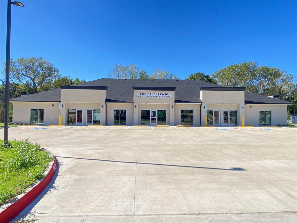 199 N US-175 130 Property Photo 1