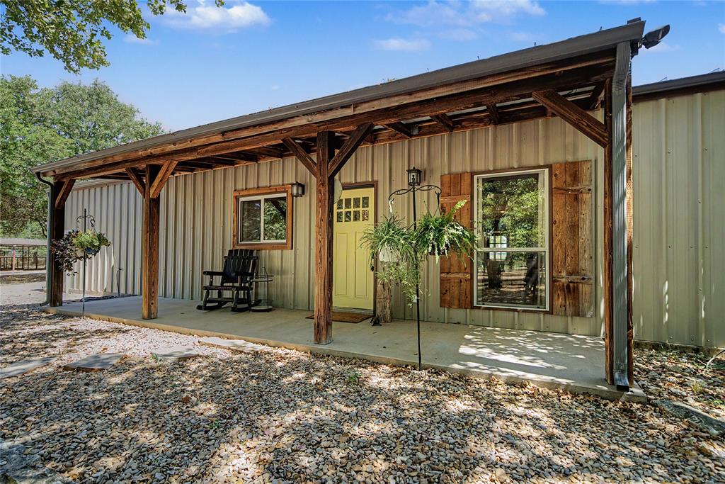 655 Hobson Bend Road Property Photo 1