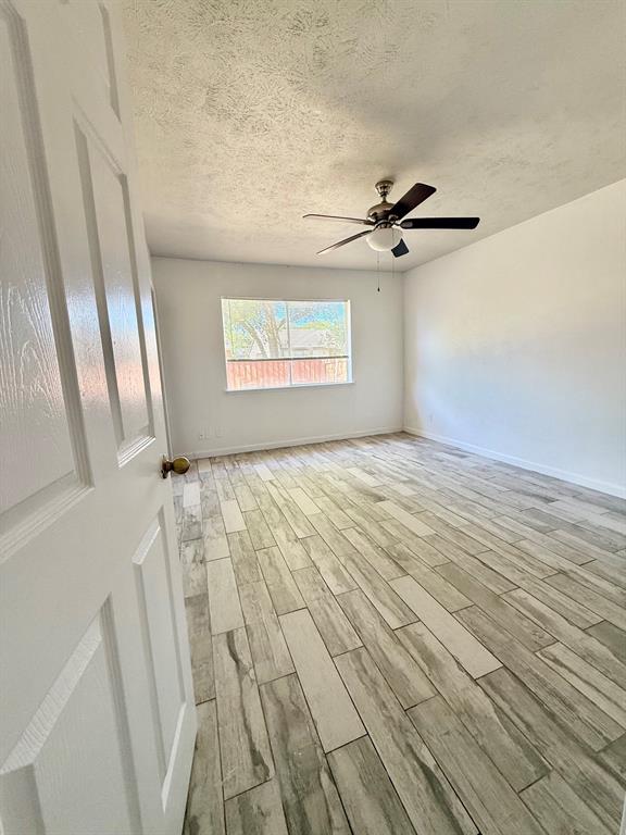 545 Oldbridge Drive Property Photo 10