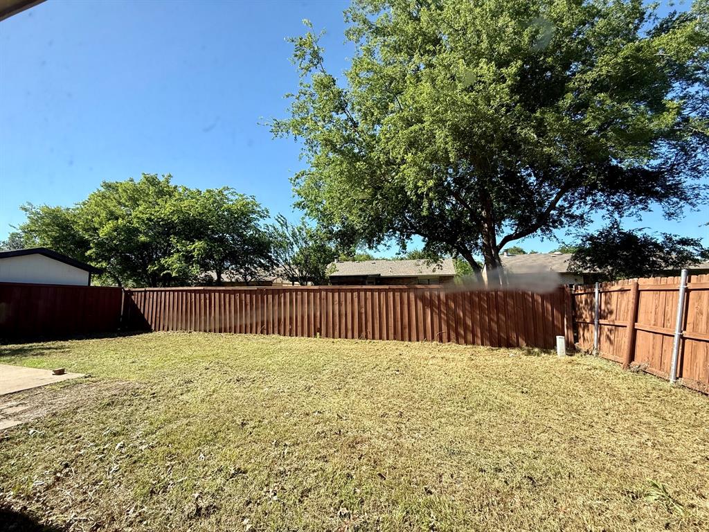 545 Oldbridge Drive Property Photo 17