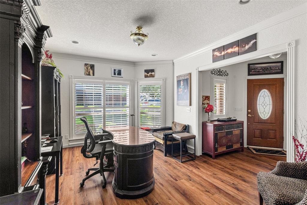 6402 Parlange Court Property Photo 9