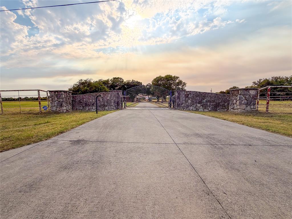 1790 Old Base Road Property Photo 39