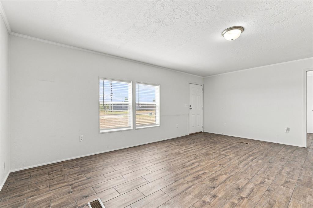 6327 Pr 4286 Property Photo 4