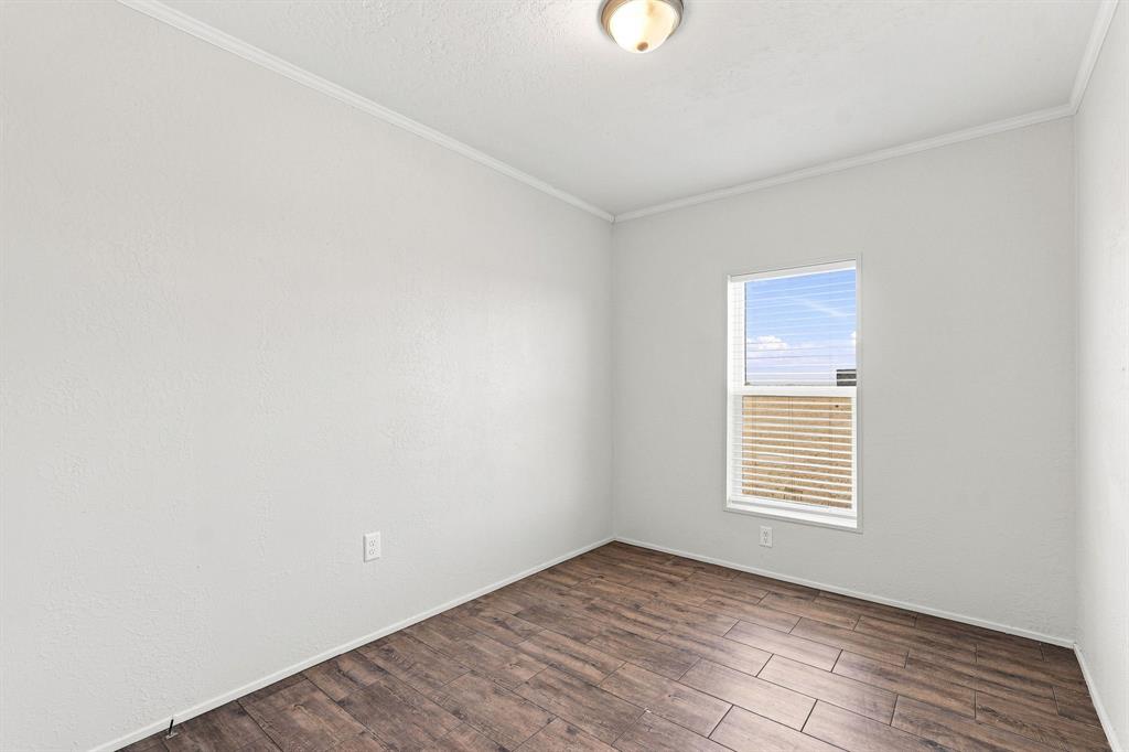 6327 Pr 4286 Property Photo 22