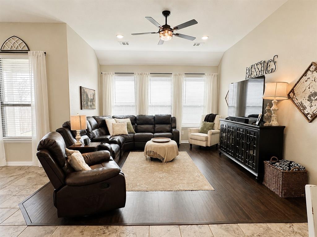 141 Trinity Street Property Photo 10