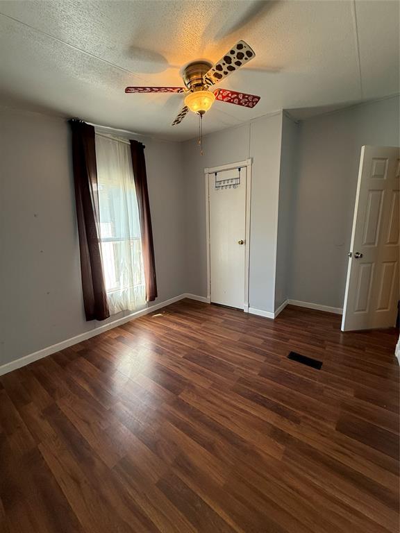 1410 E Loop 254 Property Photo 12
