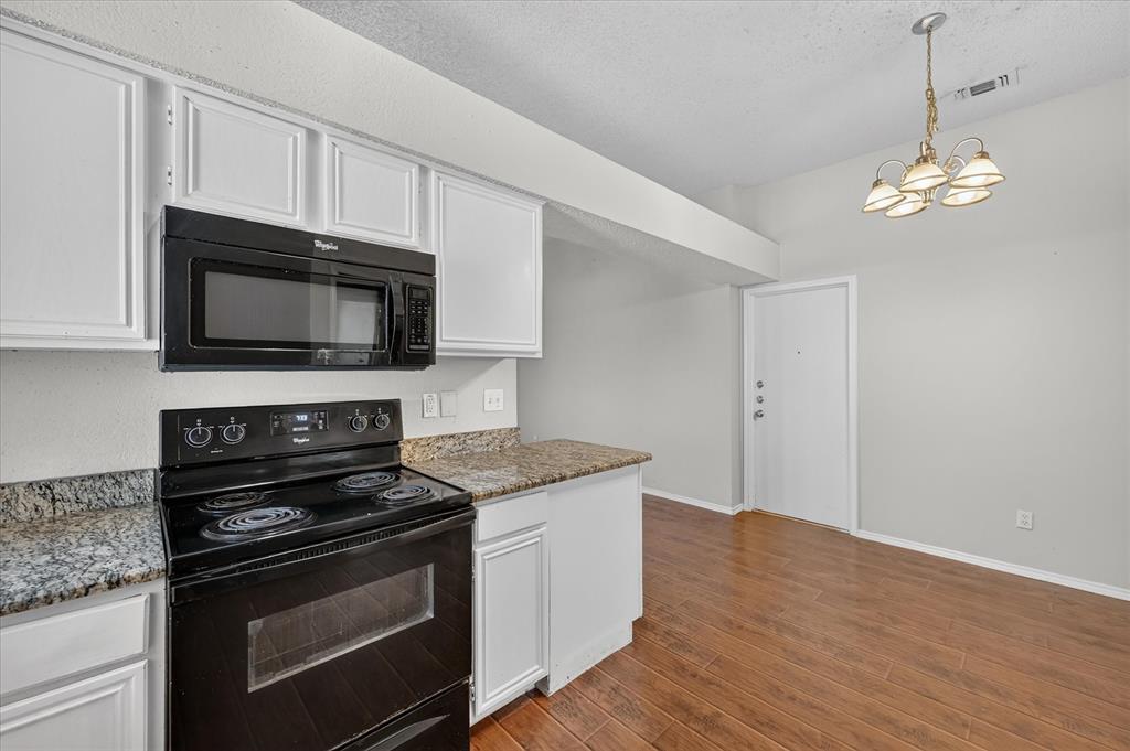 5204 Cornvalley Drive Property Photo 11