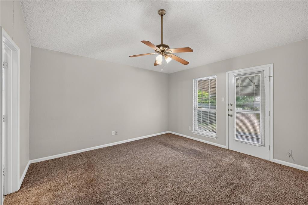 5204 Cornvalley Drive Property Photo 20