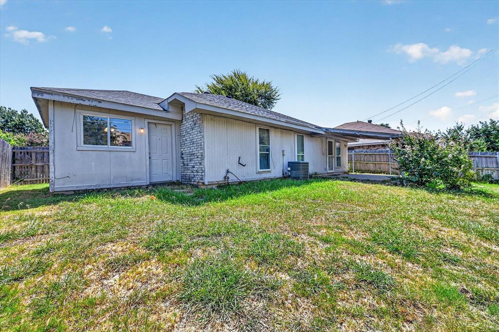 5204 Cornvalley Drive Property Photo 28