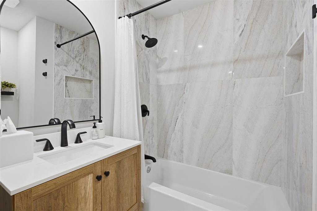 6424 Curzon Avenue Property Photo 27