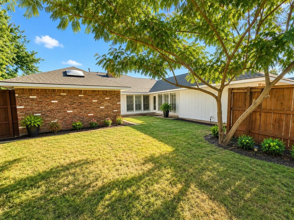 1601 Copper Creek Drive Property Photo 2