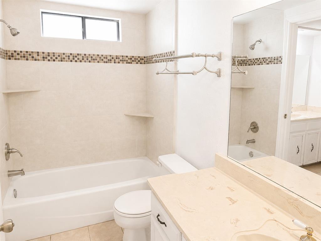 1601 Copper Creek Drive Property Photo 11