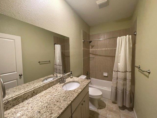 2705 College Avenue Property Photo 21
