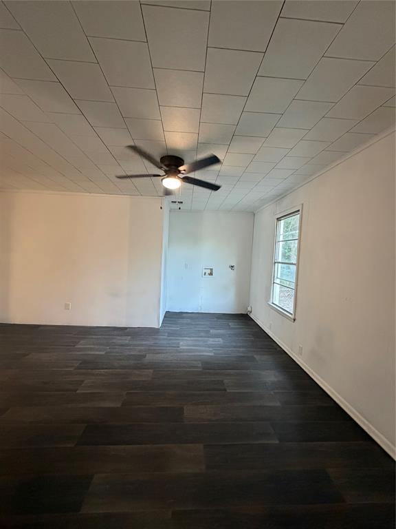 1213 Garrett Drive Property Photo 8