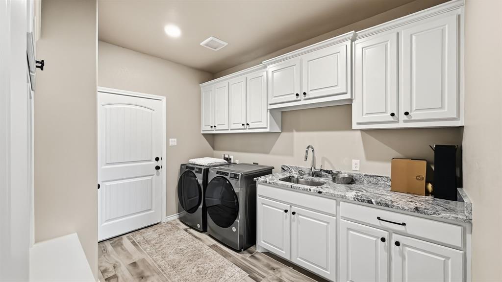 3709 Tremont Lane Property Photo 13