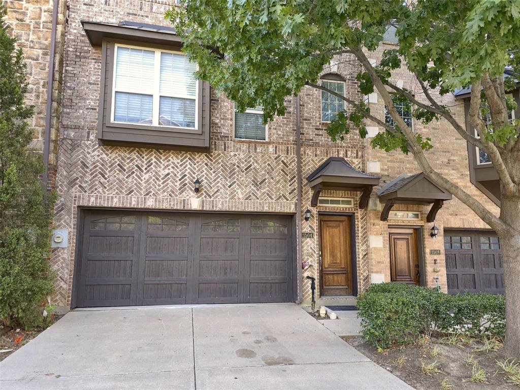 1504 Fox Run Drive Property Photo 1
