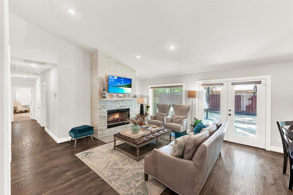 3326 Dartmoor Drive Property Photo 14
