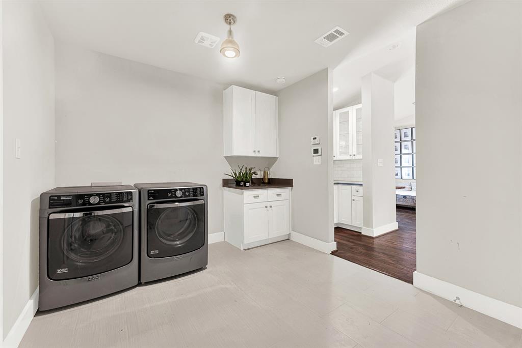 3326 Dartmoor Drive Property Photo 17