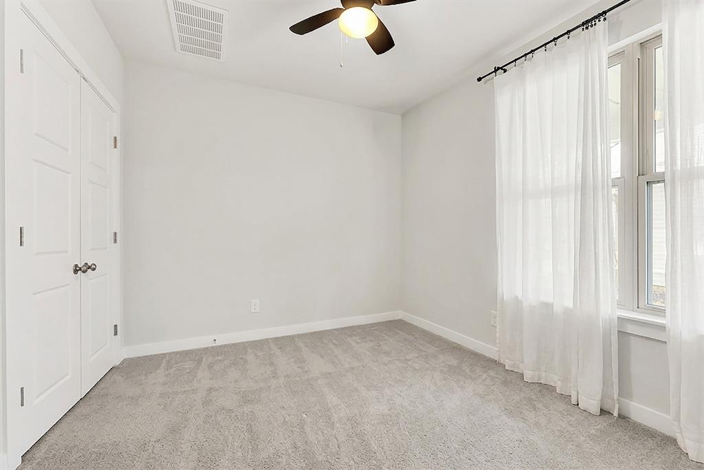 3326 Dartmoor Drive Property Photo 27