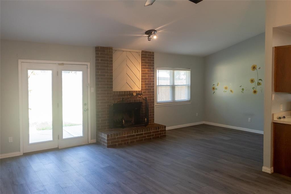 4915 S Prairieview Court Property Photo 6