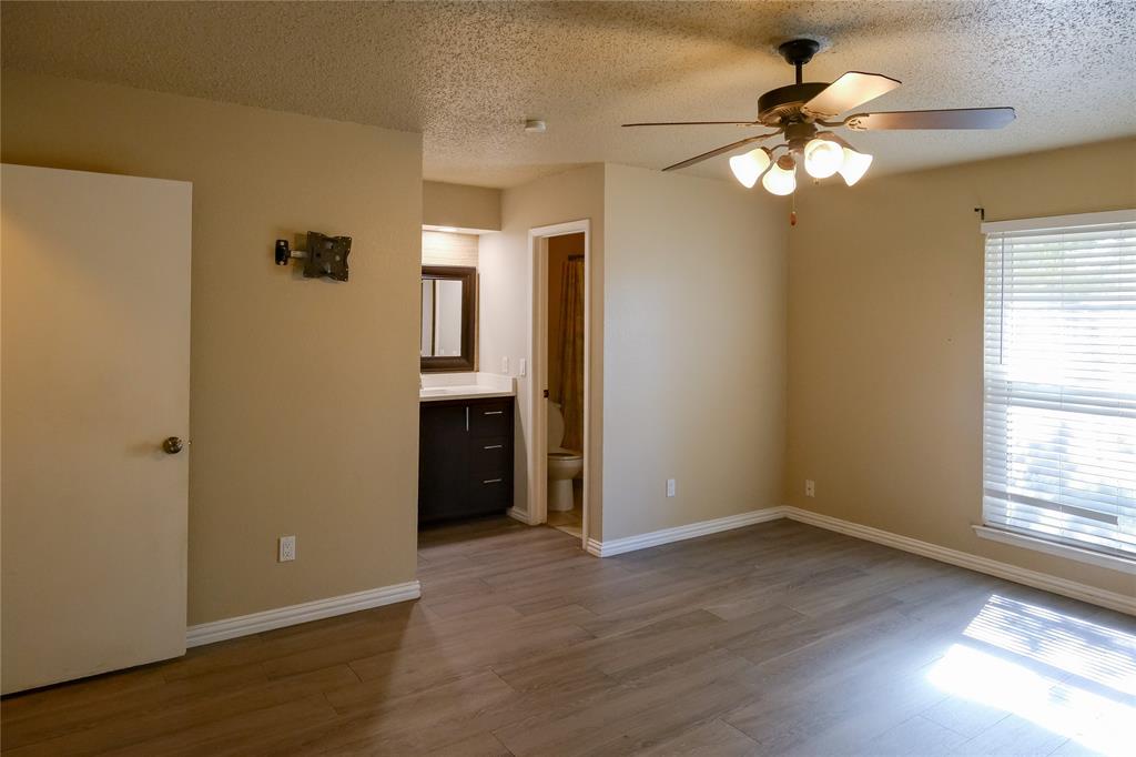 4915 S Prairieview Court Property Photo 21