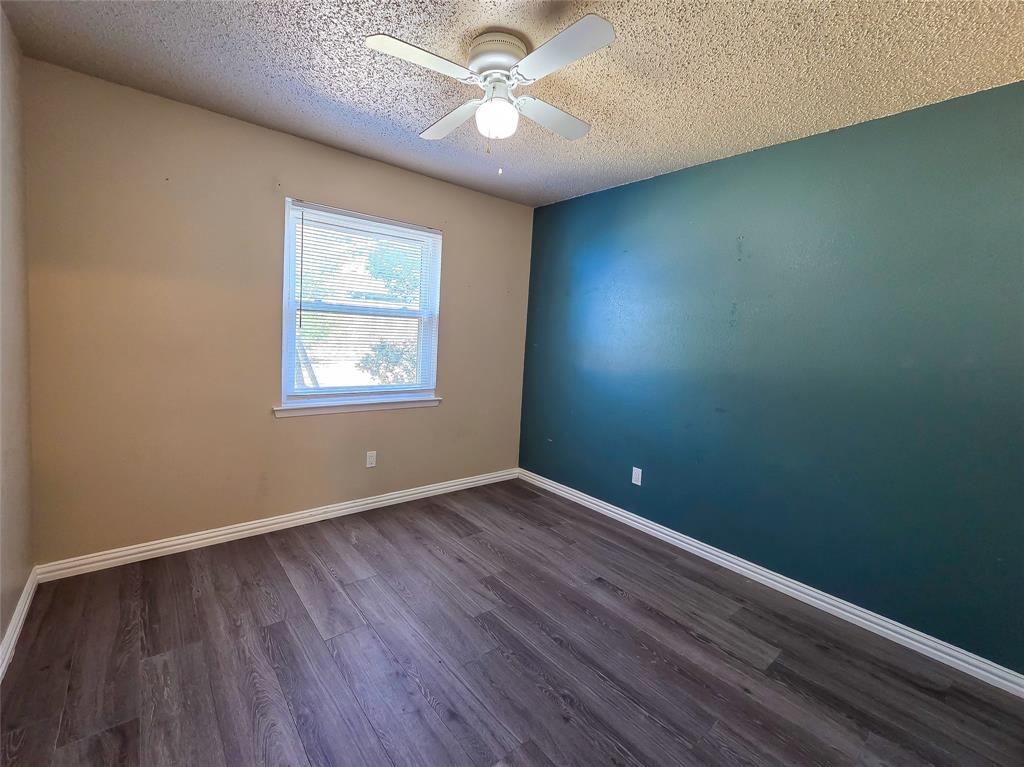 4915 S Prairieview Court Property Photo 25