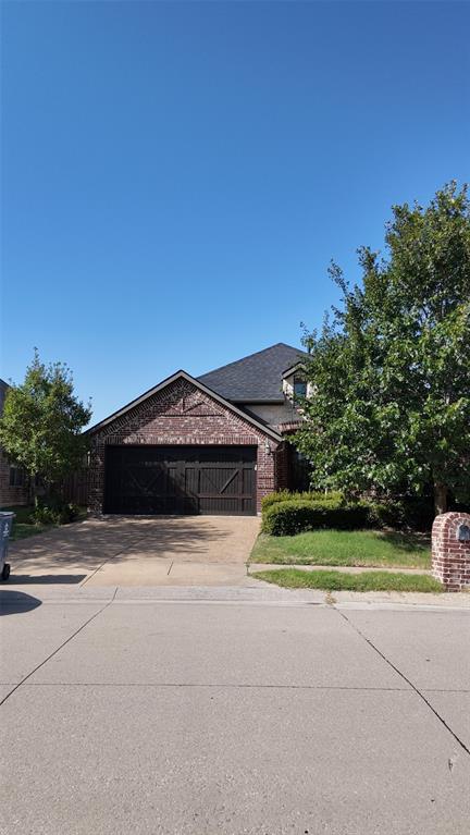 607 Deverson Drive Property Photo 1