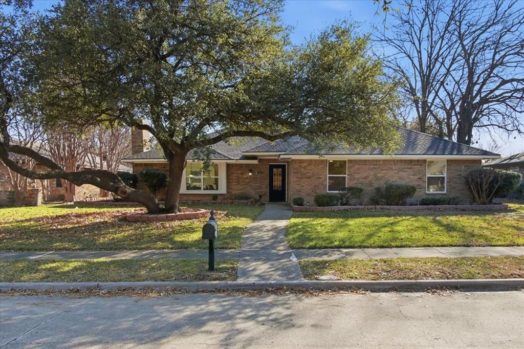 1916 Macao Place Property Photo 1