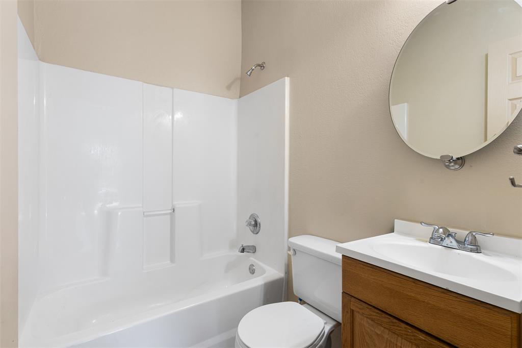 1235 E Leuda Street Property Photo 13