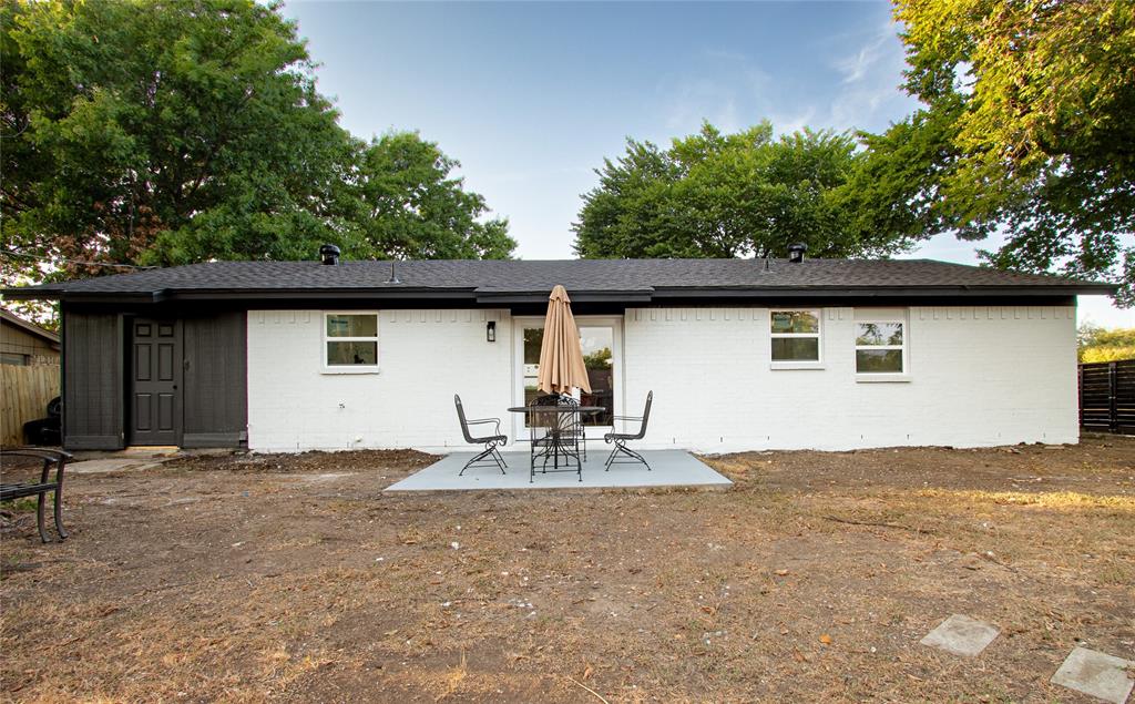 320 Se Gregory Street Property Photo 12