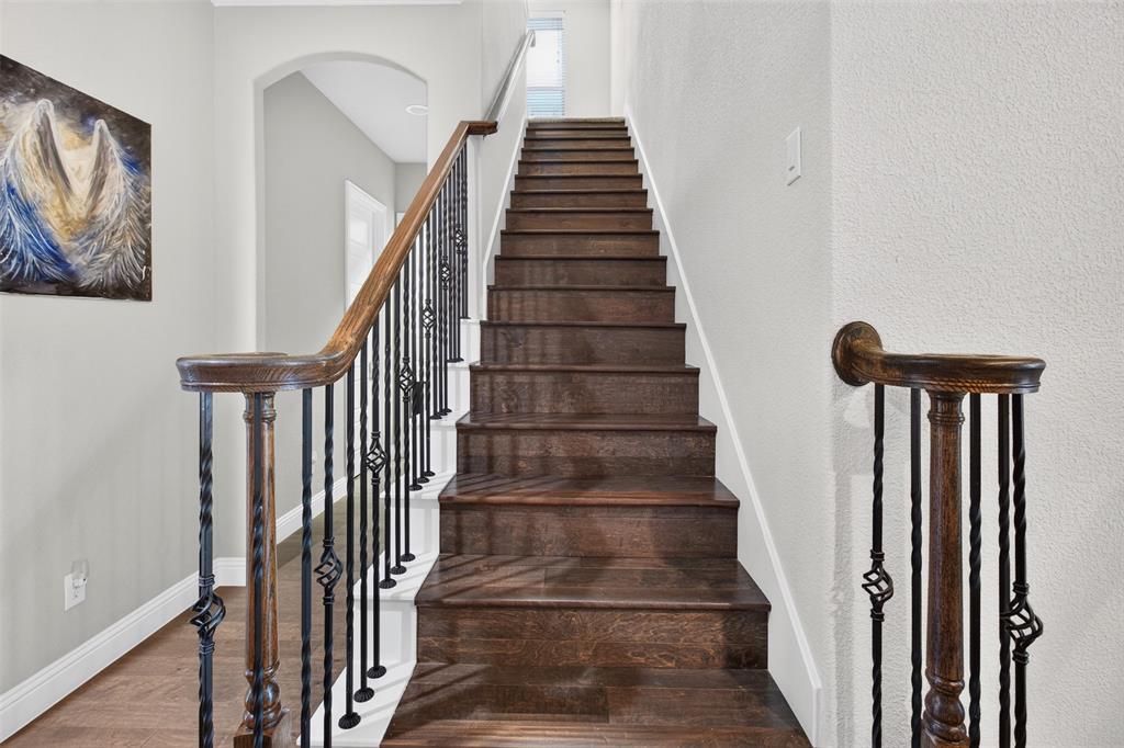 6820 Westbury Drive Property Photo 22