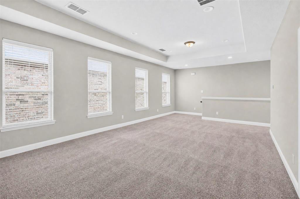 6820 Westbury Drive Property Photo 24