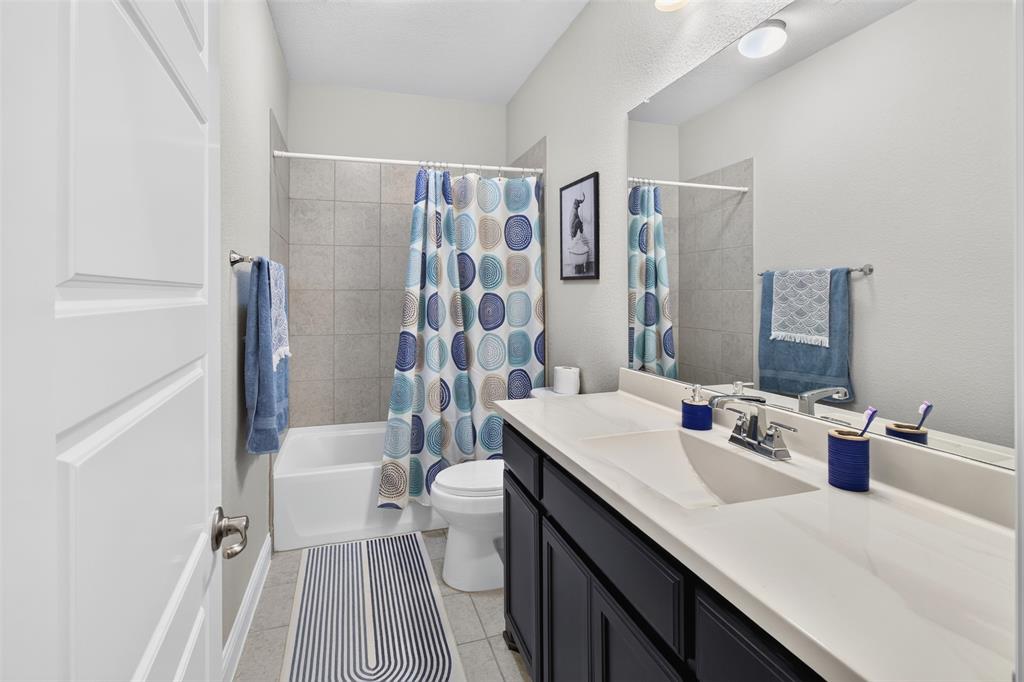 6820 Westbury Drive Property Photo 25