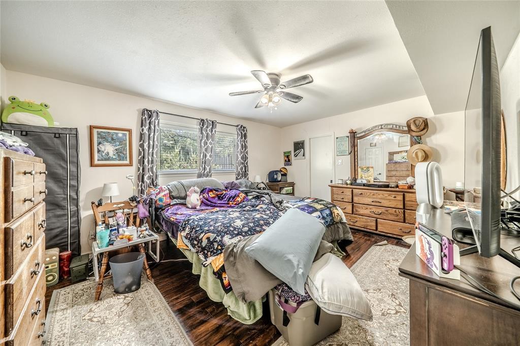 1202 Driftwood Drive Property Photo 10