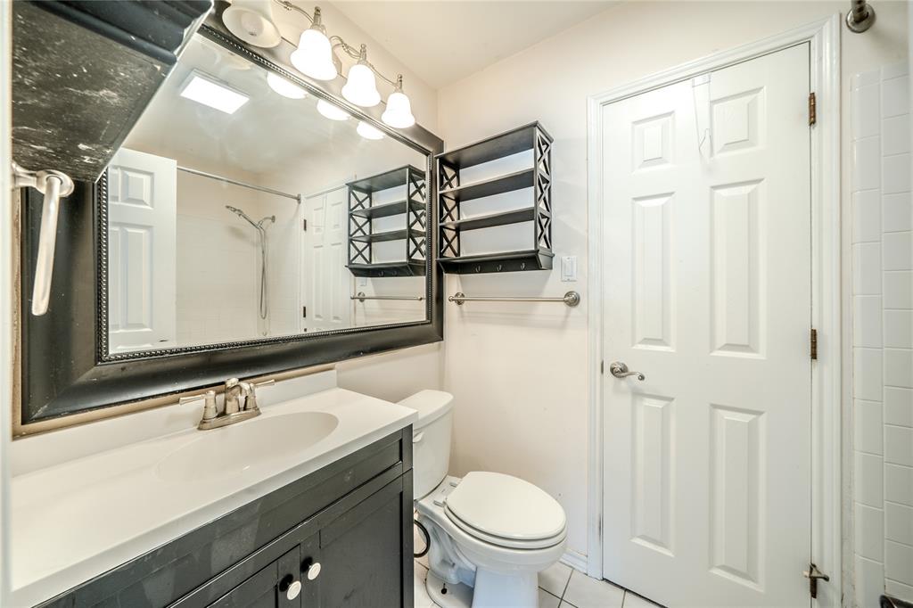 1202 Driftwood Drive Property Photo 15