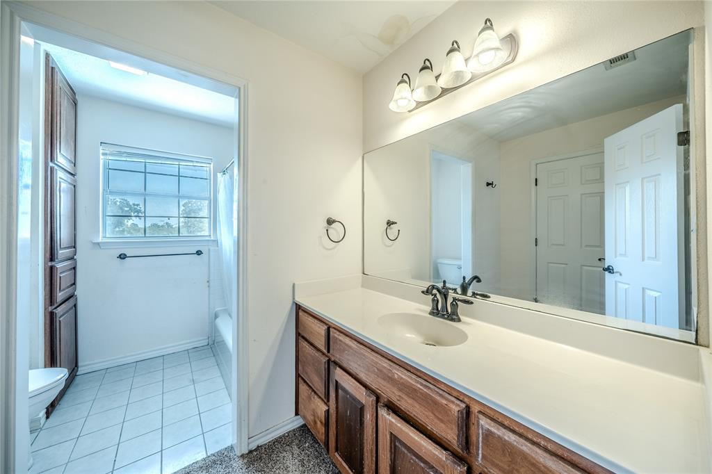 1202 Driftwood Drive Property Photo 21