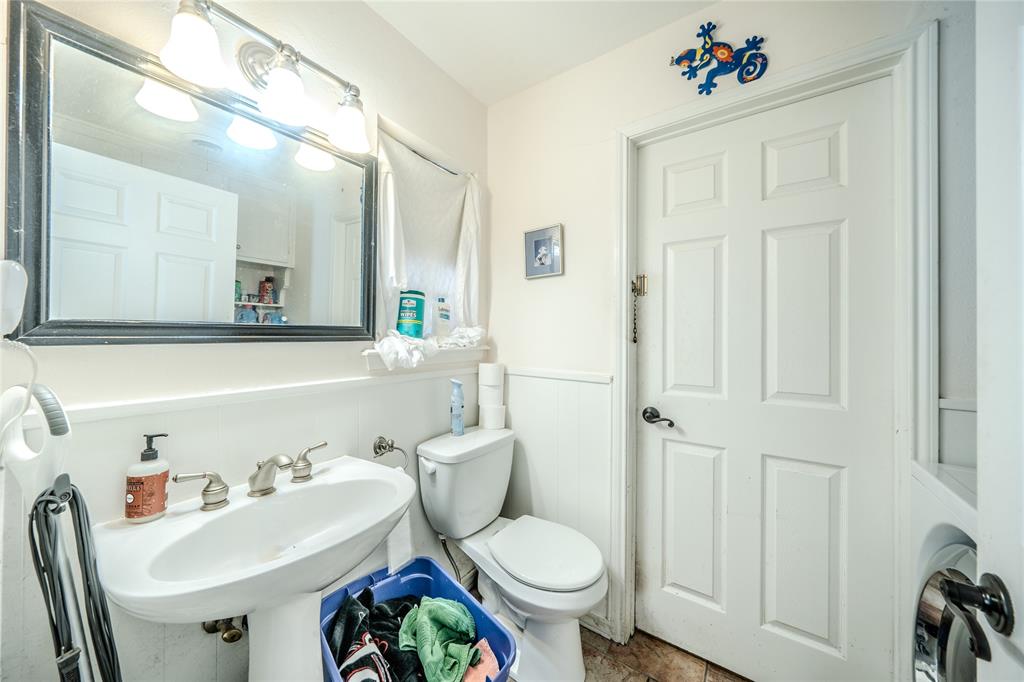 1202 Driftwood Drive Property Photo 25