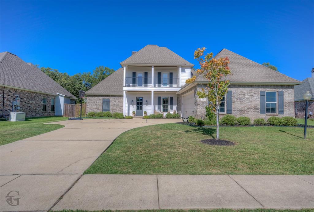 941 Dumaine Drive Property Photo 1