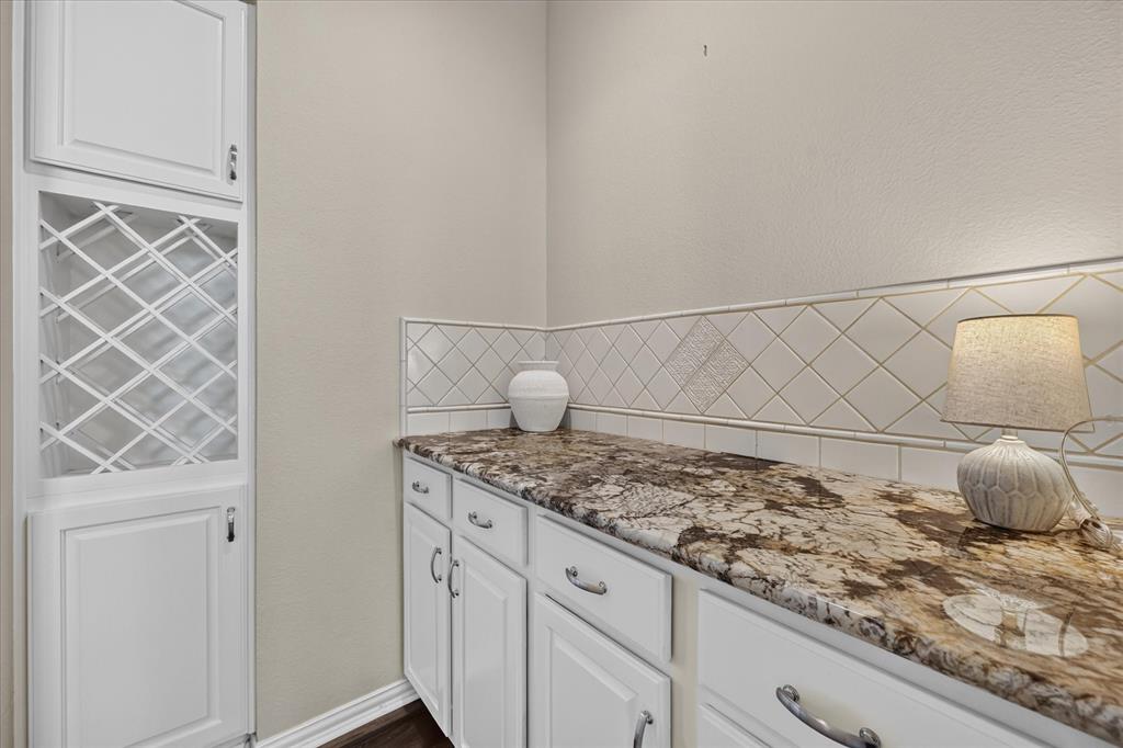 10307 Perkins Drive Property Photo 10
