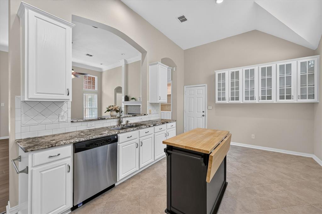 10307 Perkins Drive Property Photo 14