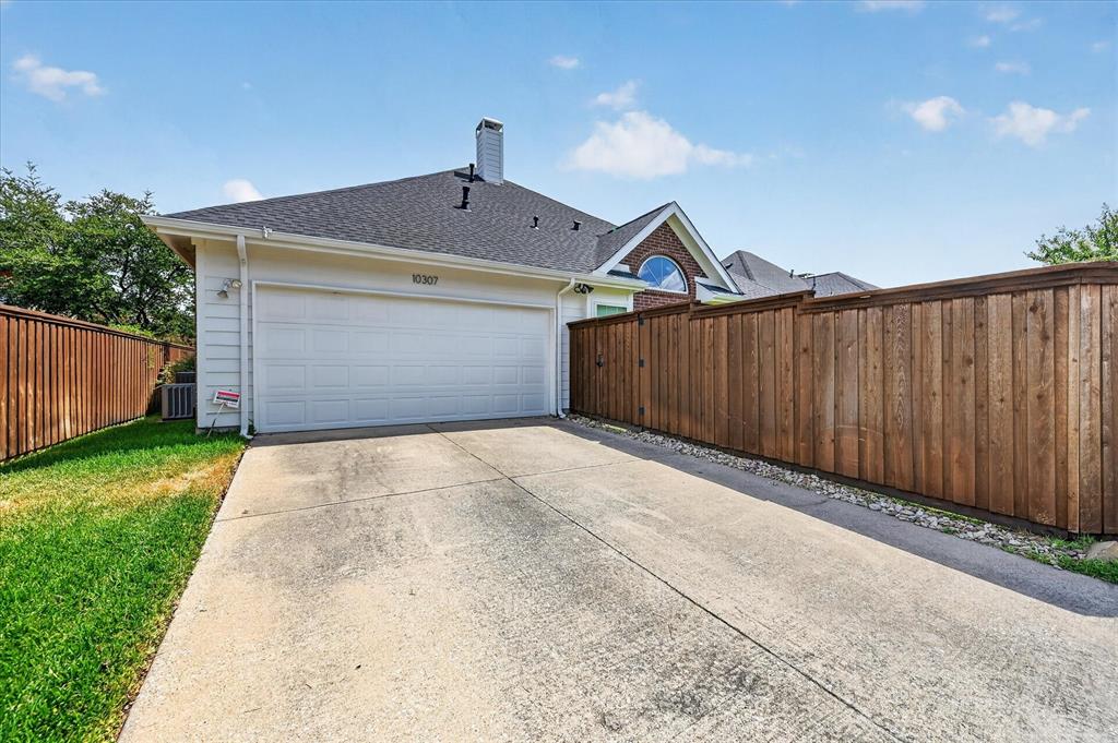 10307 Perkins Drive Property Photo 32