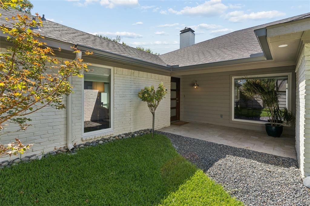 1321 Chesterton Drive Property Photo 5
