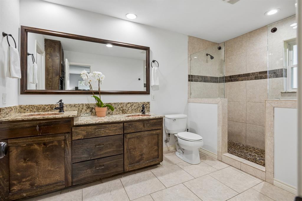9435 Hunters Creek Drive Property Photo 22