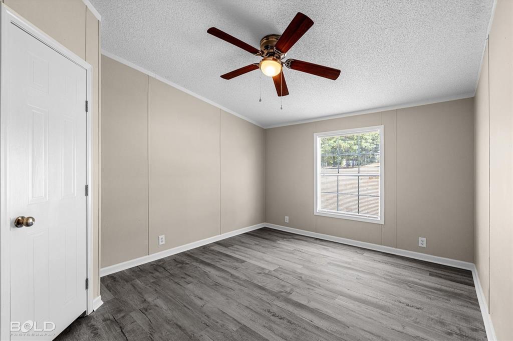 8725 Pinehaven Drive Property Photo 18