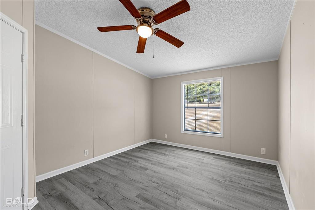 8725 Pinehaven Drive Property Photo 20