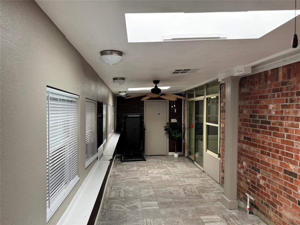 1236 Quaker Lane Property Photo 20
