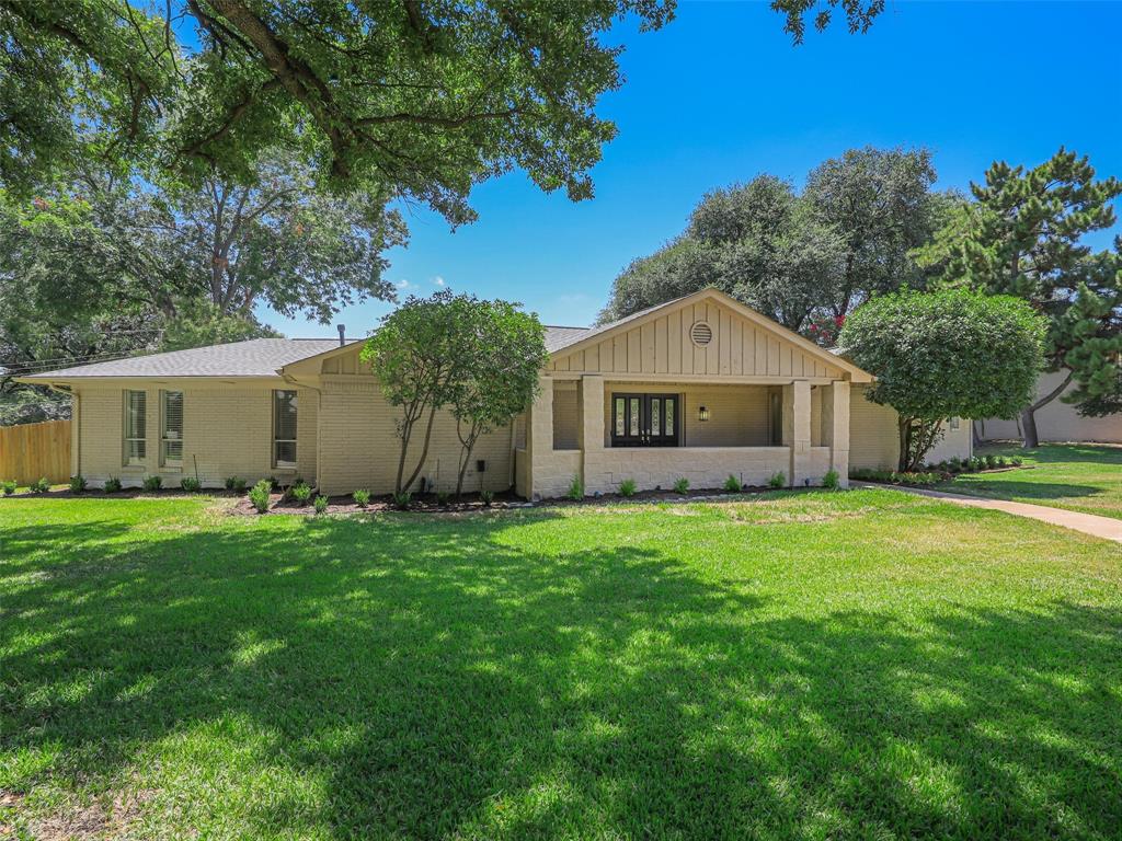 13436 Forestway Drive